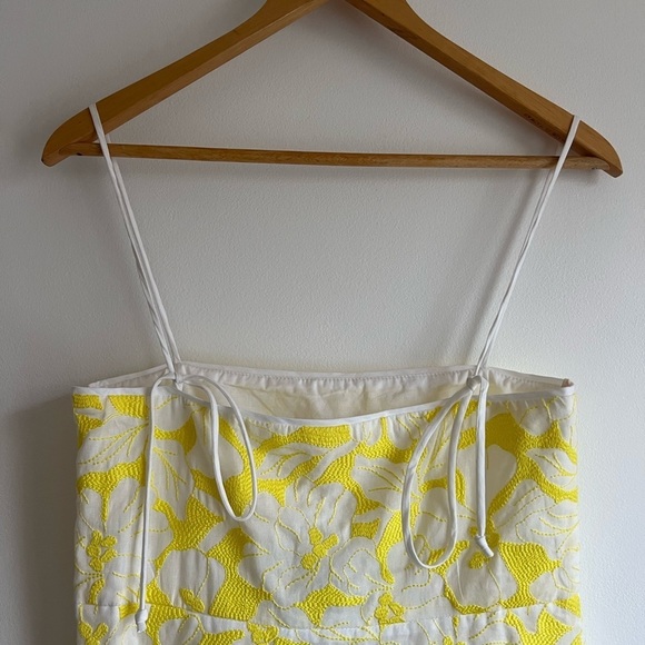 Three Graces London Clementine Dress in Daffodil UK6/XS - Picture 10 of 17